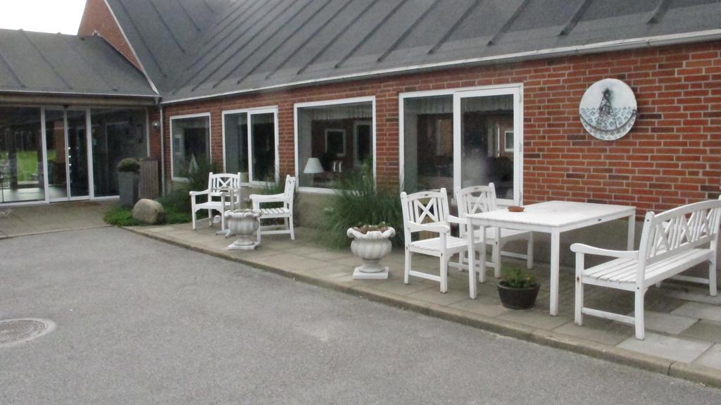 Motel Nordsoen Hirtshals Exterior foto